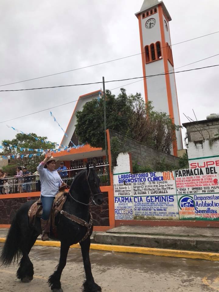 30127796_216453755793641_1682599780905123840_n