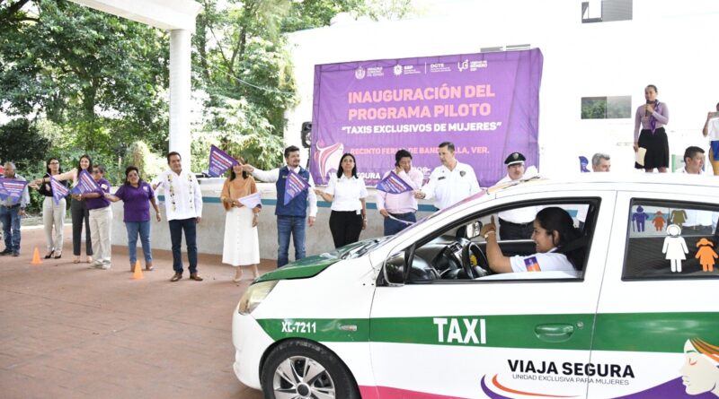 ﻿Inaugura SSP programa piloto Taxis exclusivos de mujeres, en Xalapa