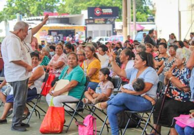 ﻿Recibirán subsidio de vivienda 300 familias de Coatzacoalcos: Manuel Huerta