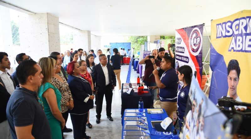 Inauguran en el Congreso la Expo-Feria Educativa 2024