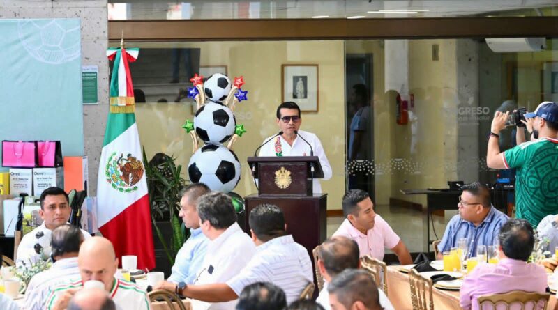 Ser padre, compromiso permanente, entrega, paciencia, valores y ejemplos: Esteban Bautista