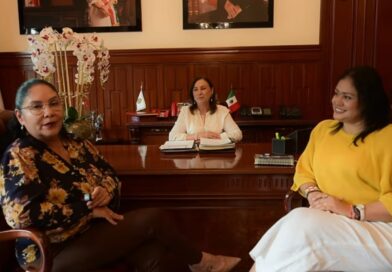 🔴✏️ Rocío Nahle anuncia relevo en la SEV: Claudia Tello regresa al Senado y Raquel Bonilla asume la Secretaría de Educación