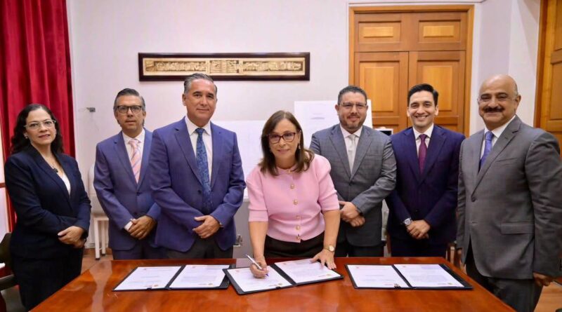 Gobierno del Estado y Colegio de Notarios firman convenio para promover el Mes del Testamento
